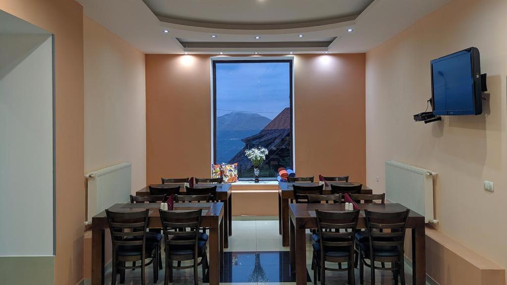 New Shino Gudauri Hotel Bagian luar foto
