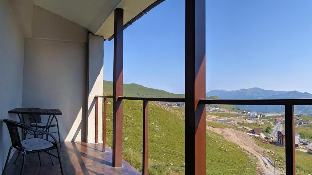 New Shino Gudauri Hotel Bagian luar foto