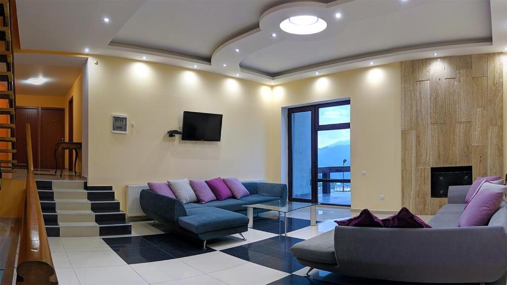 New Shino Gudauri Hotel Bagian luar foto