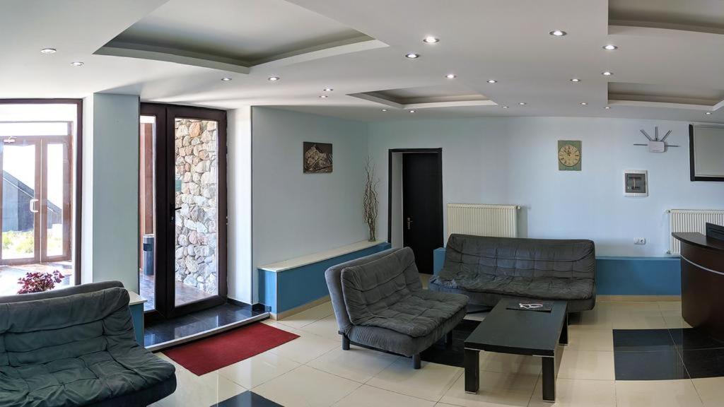 New Shino Gudauri Hotel Bagian luar foto